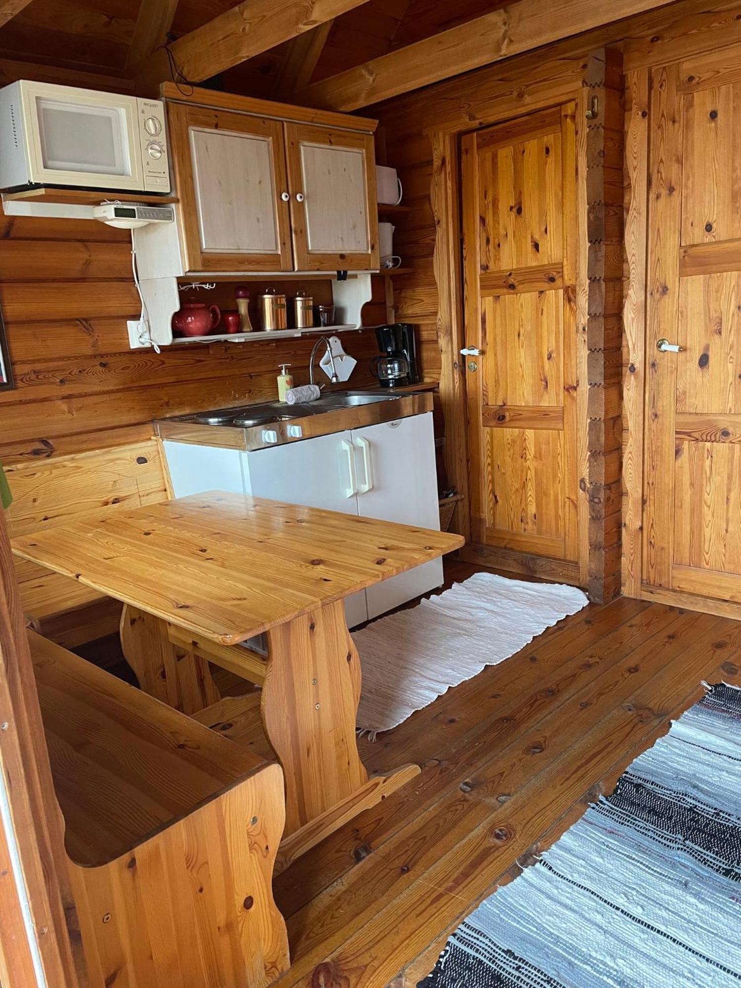 Kaldbaks-Kot Cottages ฮูซาวิก ภายนอก รูปภาพ