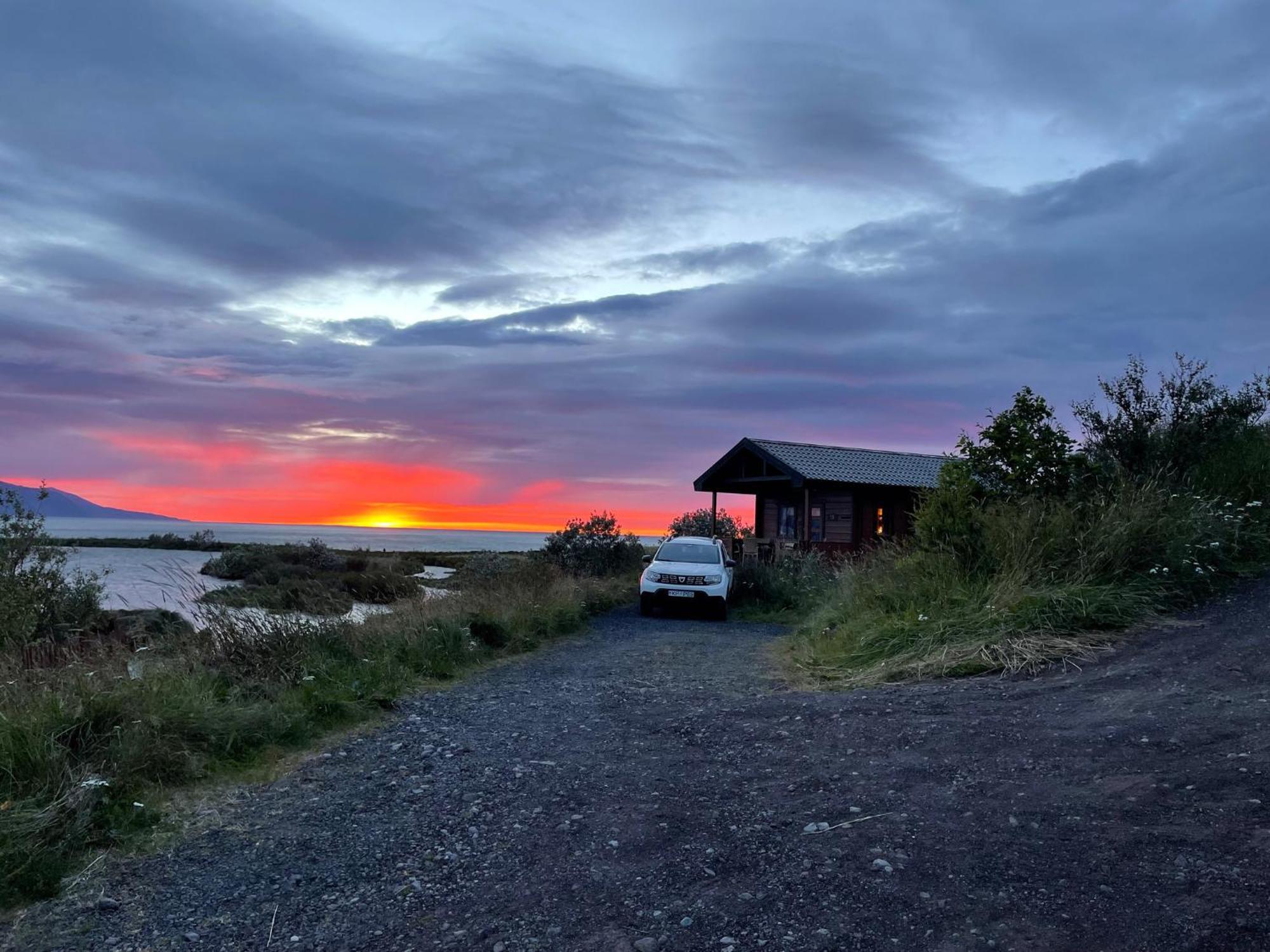 Kaldbaks-Kot Cottages ฮูซาวิก ภายนอก รูปภาพ