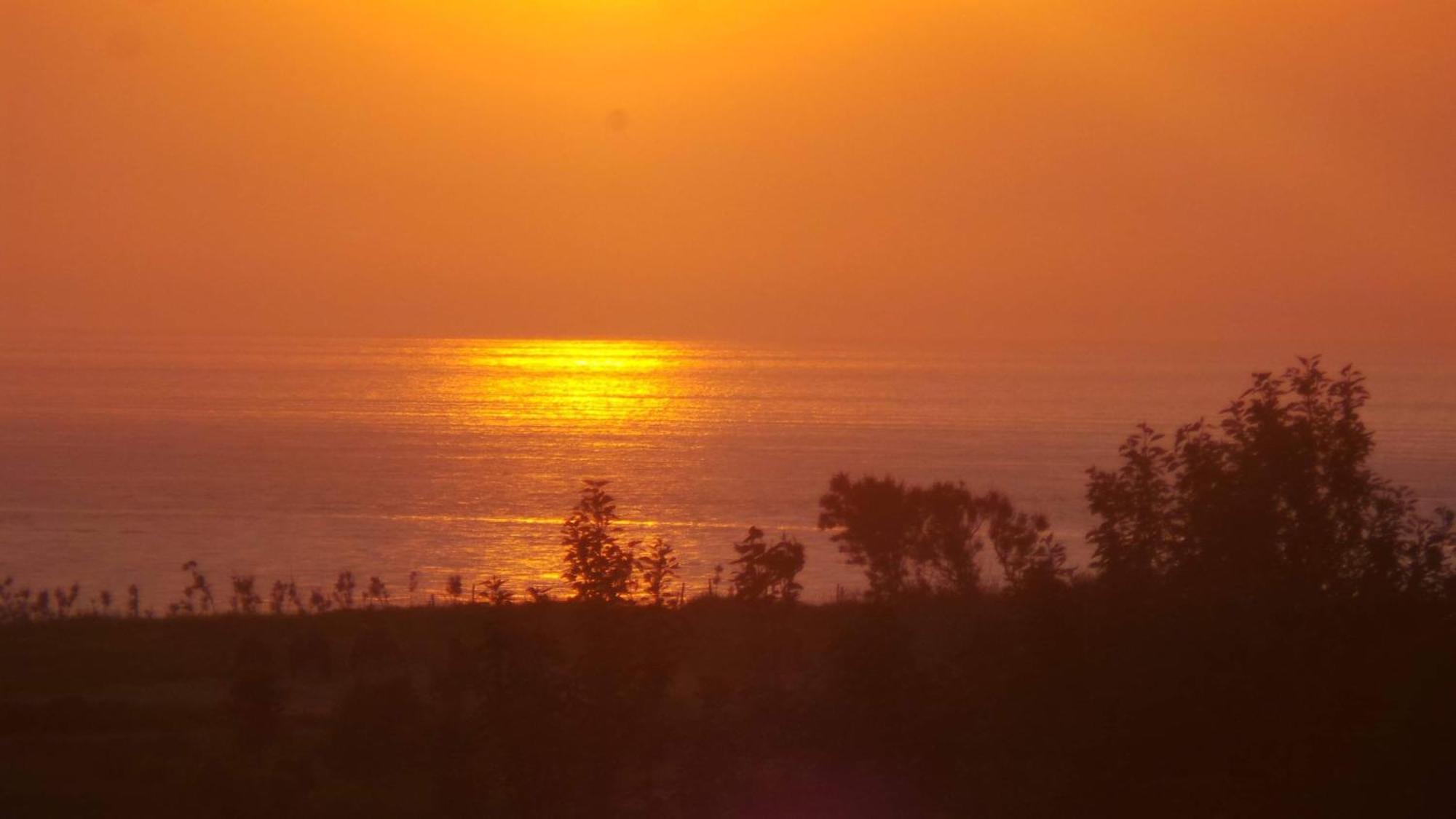 Kaldbaks-Kot Cottages ฮูซาวิก ภายนอก รูปภาพ