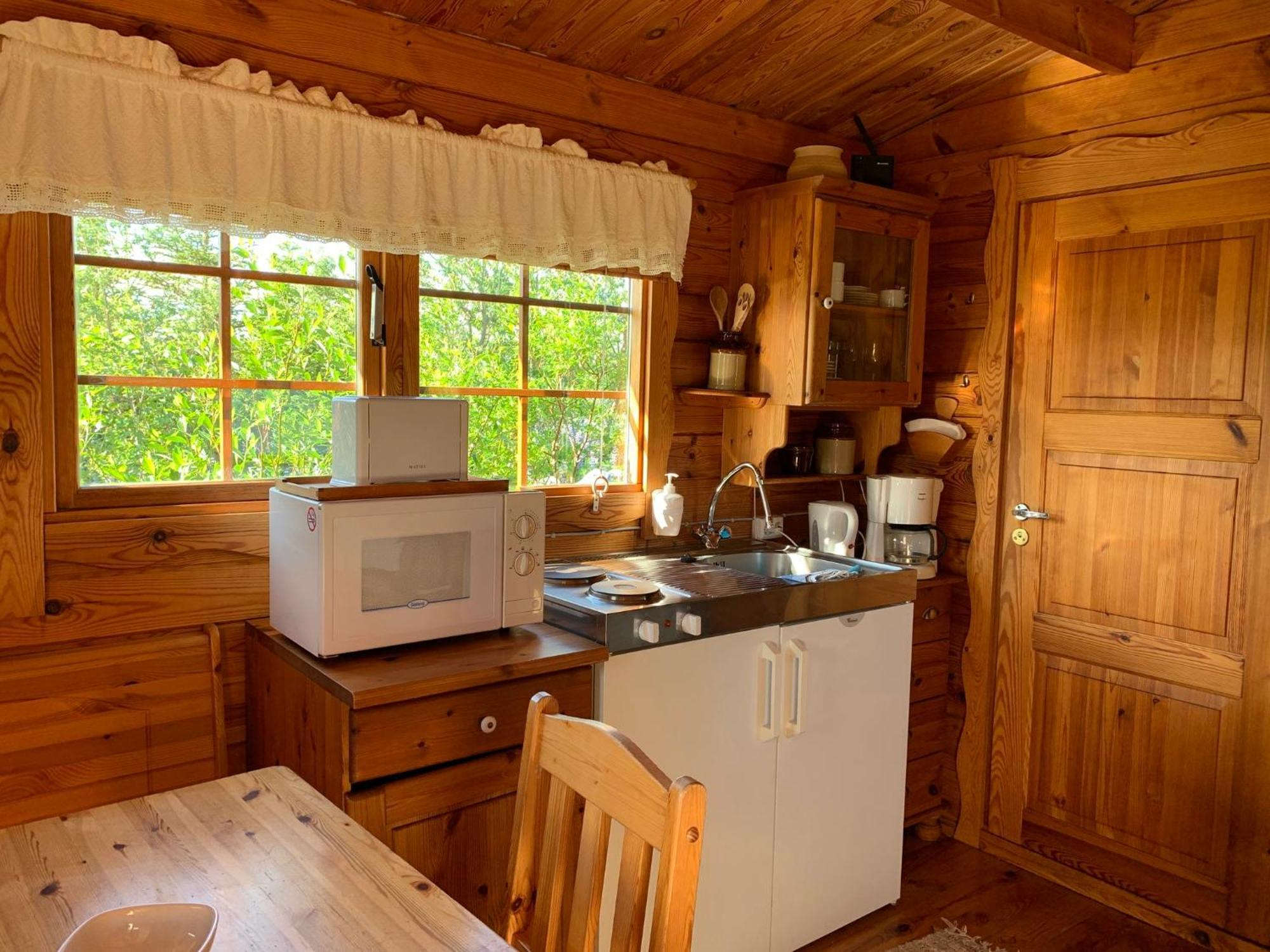 Kaldbaks-Kot Cottages ฮูซาวิก ภายนอก รูปภาพ